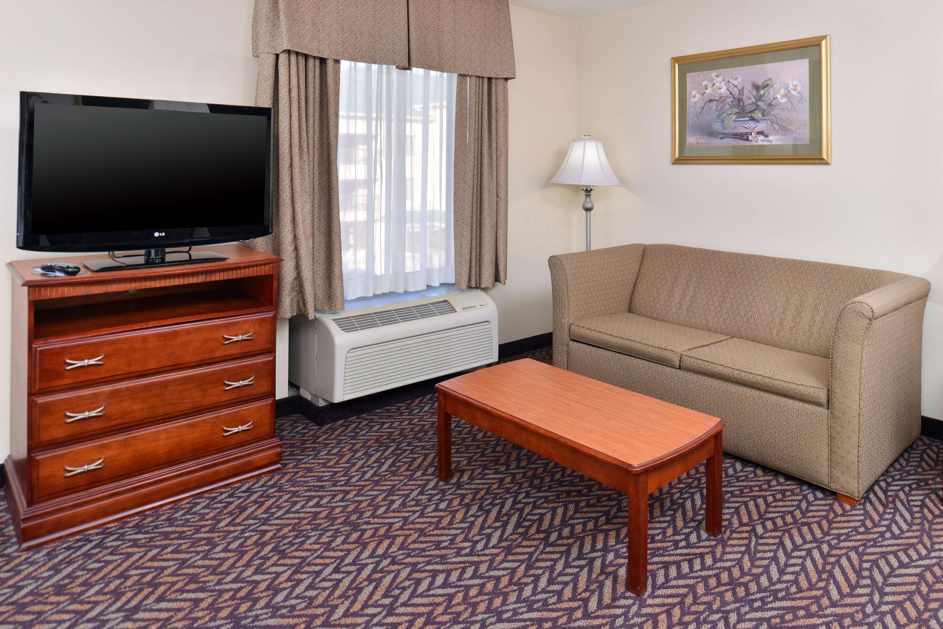 Hampton Inn & Suites Dayton-Vandalia Murlin Heights Exterior foto