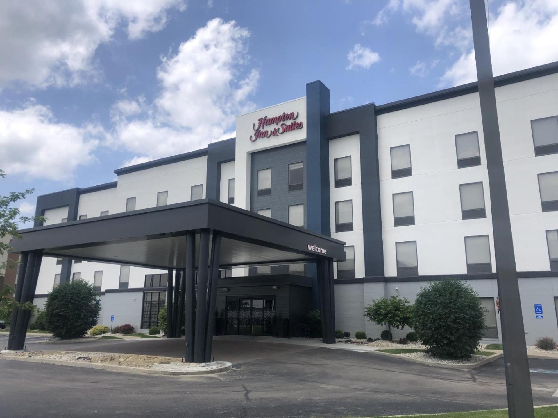 Hampton Inn & Suites Dayton-Vandalia Murlin Heights Exterior foto