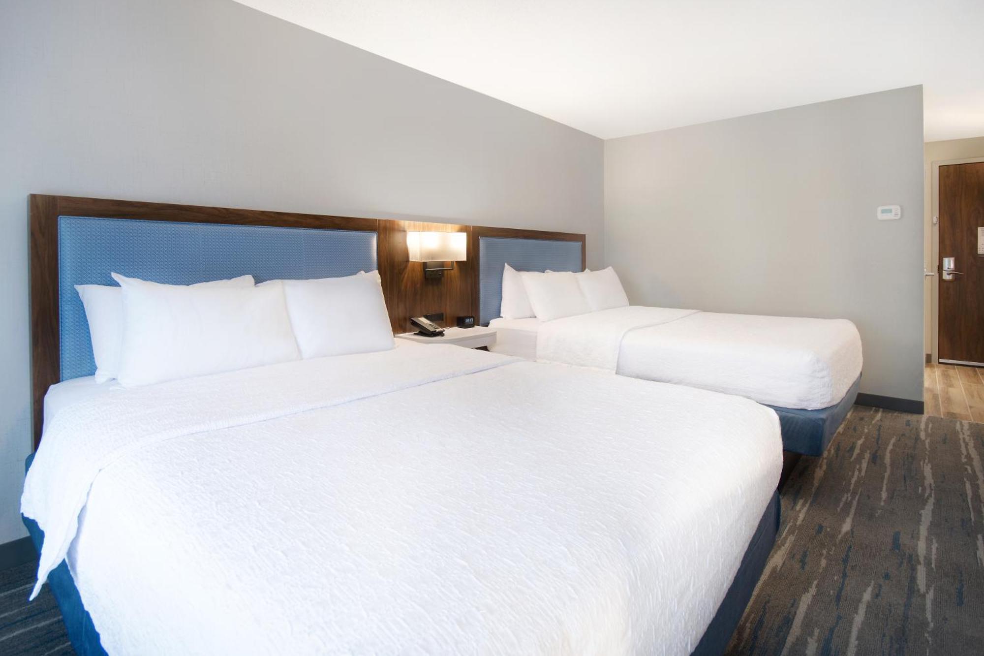 Hampton Inn & Suites Dayton-Vandalia Murlin Heights Exterior foto
